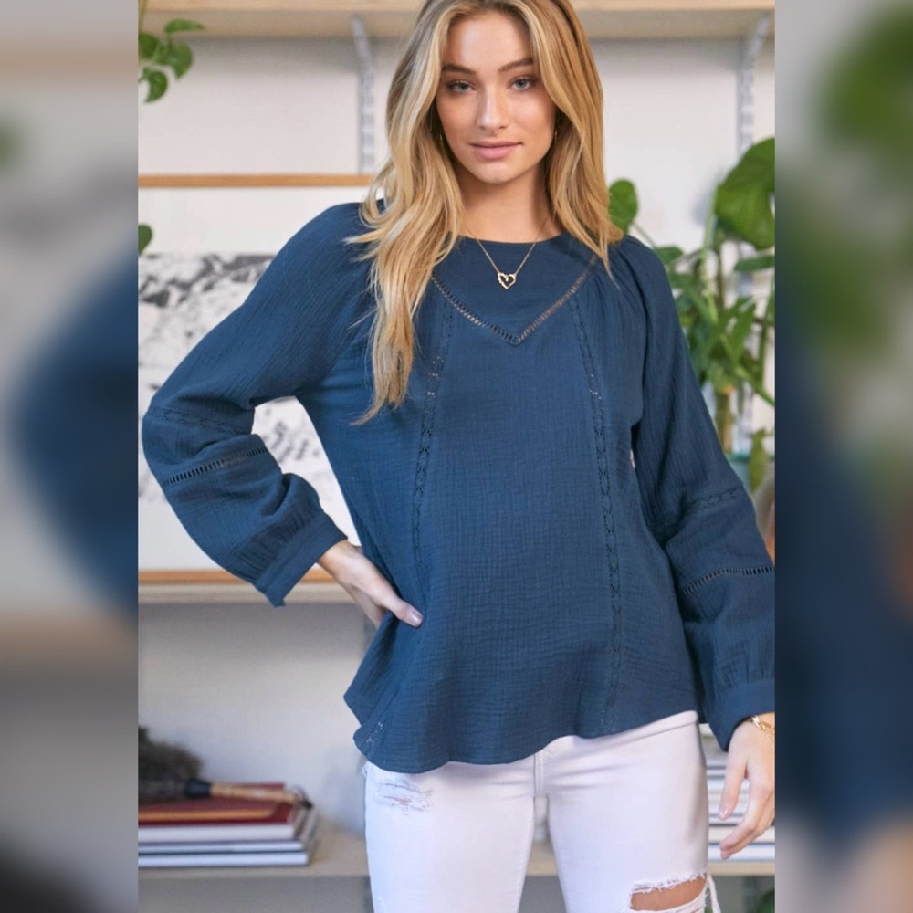 Lace Inset Teal Top